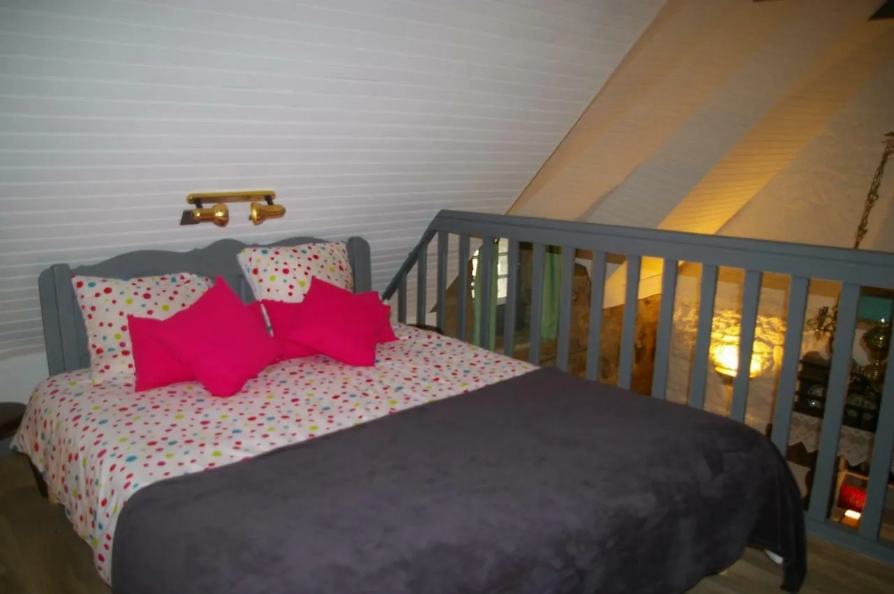 Hameau Les Grandes Roches Villa Tregunc 0*,  France